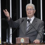 Senador Roberto Requião (PMDB-PR) diz estar “absolutamente convencido” de que a Medida Provisória que trata dos portos (MP 595) contraria os interesses do país
