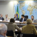 Debate sobre denúncias veiculadas na imprensa nacional sobre a rede de espionagem montada em Brasília pelo governo dos Estados Unidos, em audiência pública conjunta das Comissões de Relações Exteriores e Defesa Nacional (CRE) e de Ciência, Tecnolo
